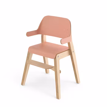 Barnstol Grow FSC D21 med armstöd sh 37 cm aprikos