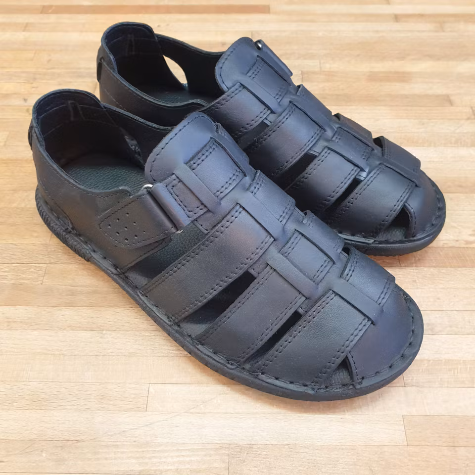 Uudet miesten kevät/kesäkengät 3