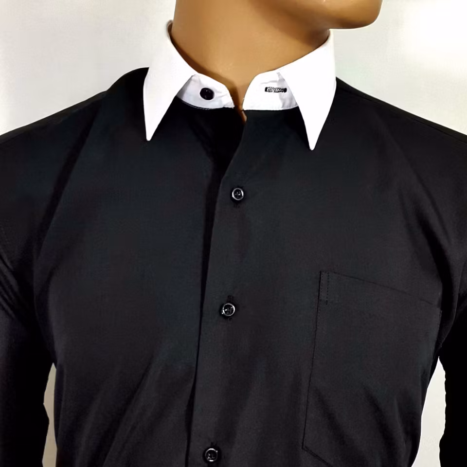 Musta, Valkoinen kaulus Paita