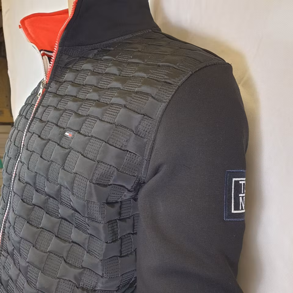 Musta Takki Tommy Hilfiger 2