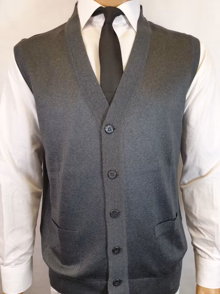 Slipover napeilla, Harmaa