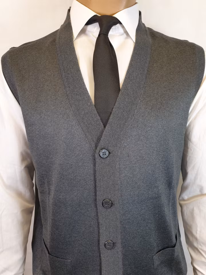 Slipover napeilla, Harmaa