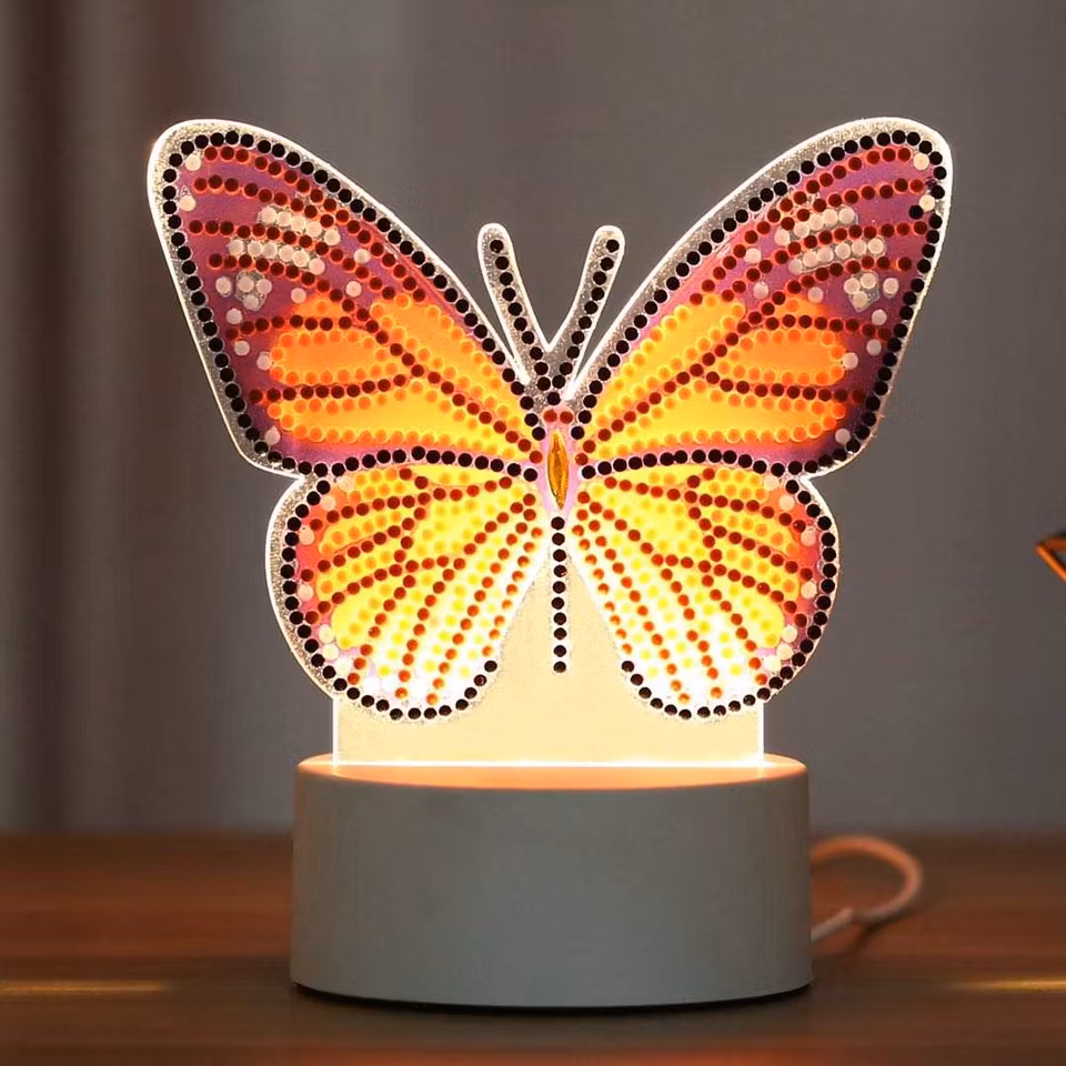 diamond painting, lampa, fjäril
