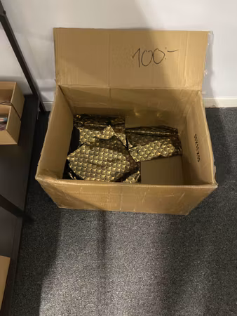Hemligtpaket100