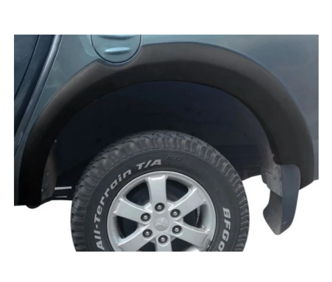 Skjermbreddere LLDPE Mitsubishi L200 (2005-2015) 6cm