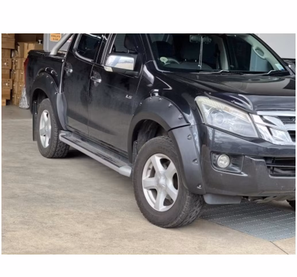 Skjermbreddere LLDPE Isuzu D-MAX (2012-16) 15cm