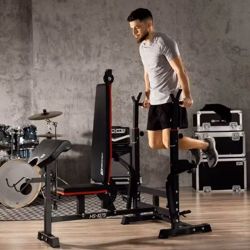 Multifunksjonell, justerbar treningsbenk