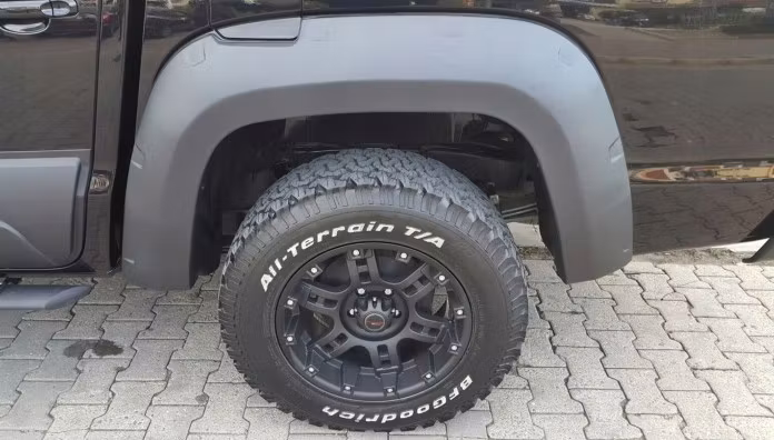Skjermbreddere LLDPE VW Amarok 2017-2021 AdBlue