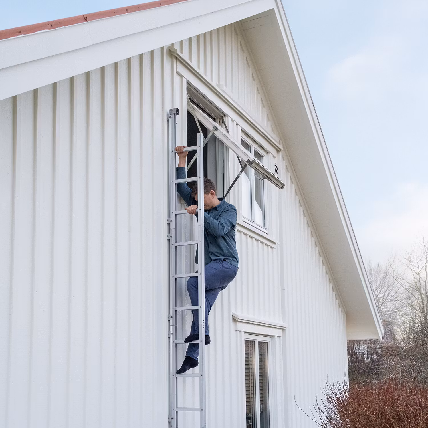 Housegard utfällbar utrymningsstege, 3,9 meter, EL39