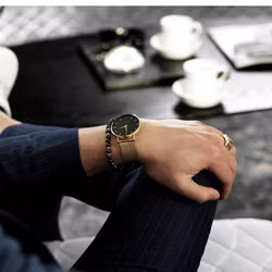 Douglas | Klocka Mesh | Guld