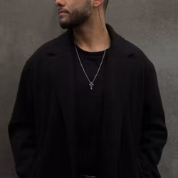 Hallow | Stålhalsband | Kors