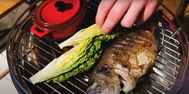 Recept | Grillad Sea Bream med körsbärstomater & romansallat