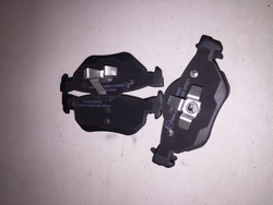 BROMSBELÄGG BAK BMW X1 MFL. 06-