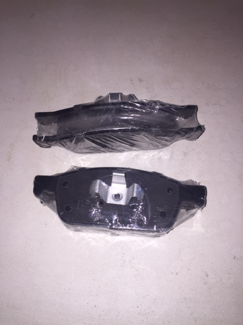 BROMSBELÄGG FRAM FORD TILL 320 MM SKIVA 2010-