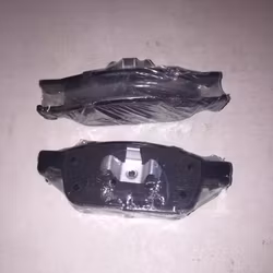 BROMSBELÄGG FRAM FORD TILL 320 MM SKIVA 2010-