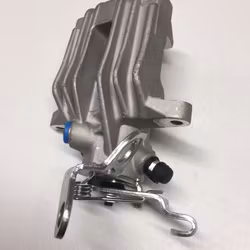 BROMSOK HÖGER BAK   	1K0 615 424D , 1K0 615 424J , 1K0 615 424Q