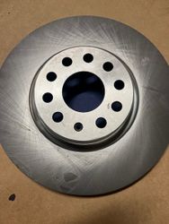 BROMSSKIVA FRAM 312 MM