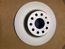 BROMSSKIVA BAK 300 MM