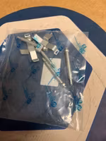 MONTERINGSSATS BELÄGG BAK VOLVO V70, C70, S70, 850