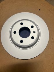 BROMSSKIVA BAK AUDI 300 MM
