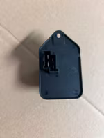 FLÄKTMOTSTÅND VOLVO 	6802319 , 9137937 EJ ECC