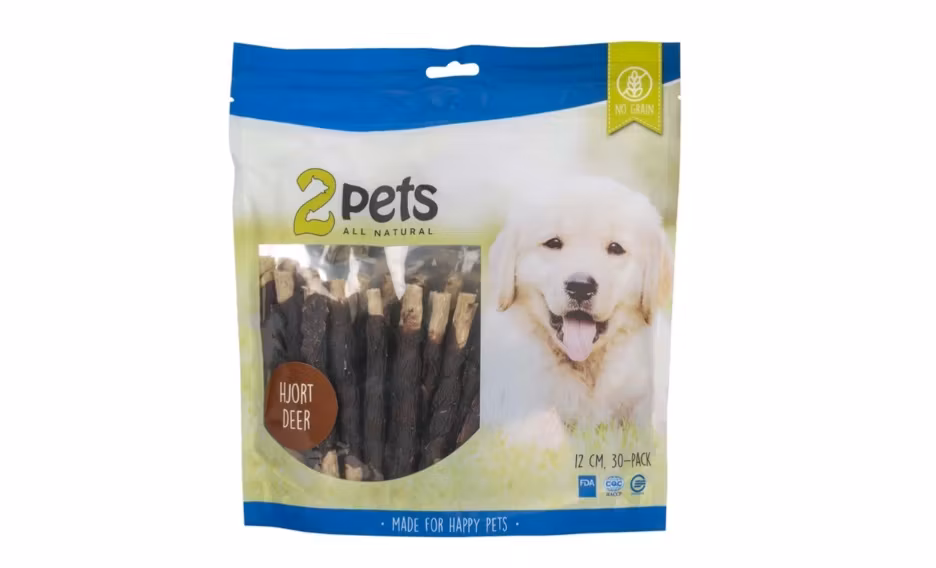 Framsidan av 2pets tuggpinnar med mald hjort.
