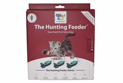 Framsidan av förpackningen av The Hunting Feeder.