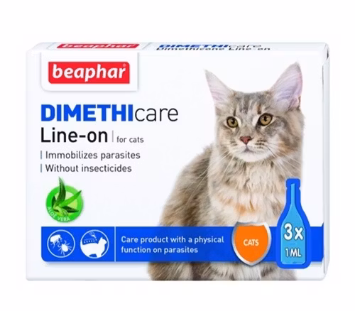 Framsidan av Beaphars fästingmedel för katter.