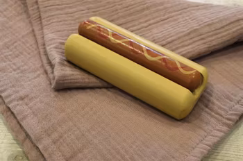 Hot dog/Korv med bröd i trä