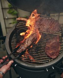 The Bastard Upphöjt grillgaller Medium