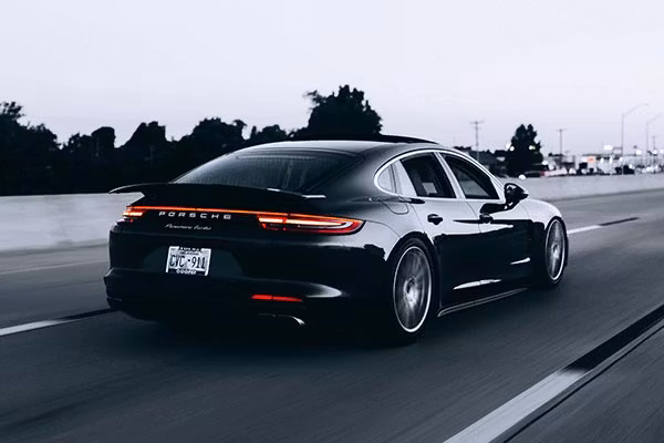 Porsche 971 Panamera 4.0T S E-Hybrid 680hk