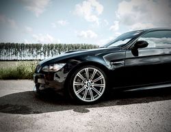 BMW E9x M3 420hk