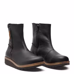 New Feet 192-81. Varmfodrade och vattentäta boots med dubbla dragkedjor. Svart.