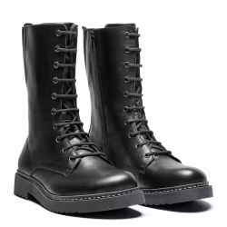 New Feet 252-12. Varmfodrade och vattentäta stövlar med snörning och dragkedja. Svart.