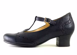 Claudio Nero T-Slejf Brogues i Svart Vegetabilgarvat, 100% kromfritt skinn.