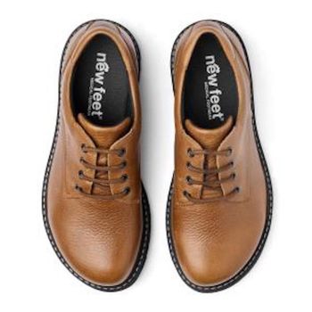 New Feet 232-24. Mjuka och lätta snörskor med urtagbar komfortsula. Cognac.