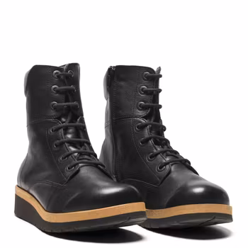 New Feet 192-83. Varmfodrade och vattentäta snörkängor med dragkedja. Svart.