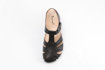 Think! Shoes Julia 396 Svart. Sandaler med ortopedisk fotbädd. Vegetabilgarvat, 100% kromfritt skinn
