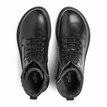 New Feet 252-13. Varmfodrade och vattentäta snörkängor med dragkedja. Svart.