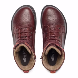 New Feet 252-13. Varmfodrade och vattentäta snörkängor med dragkedja. Dark Wine.