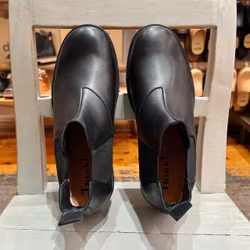 Think! Shoes Hawara 1018 Svart. Chelsea Boots i vegetabilgarvat, 100% kromfritt skinn. HERR.
