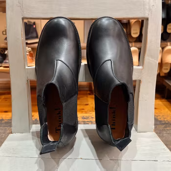 Think! Shoes Hawara 1018 Svart. Chelsea Boots i vegetabilgarvat, 100% kromfritt skinn. HERR.