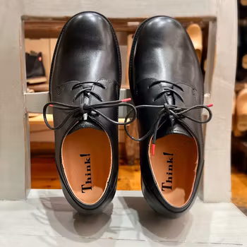 Think! Shoes Hawara 1022 Svart. Snörskor i vegetabilgarvat, 100% kromfritt skinn. HERR.