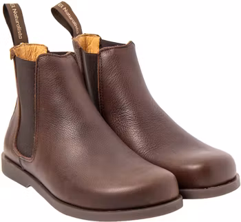 El Naturalista Arenisca 5875 Alpine Grass Brown. MINIMALIST.