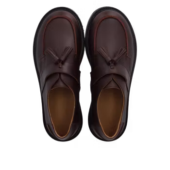 Angulus Loafers med Tassels 1759 Berry, "normal fit".