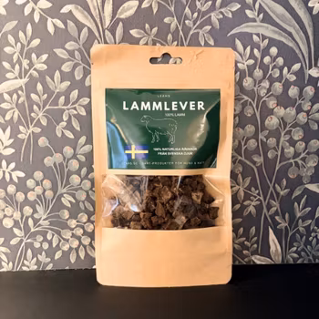 Torkad lammlever i små bitar