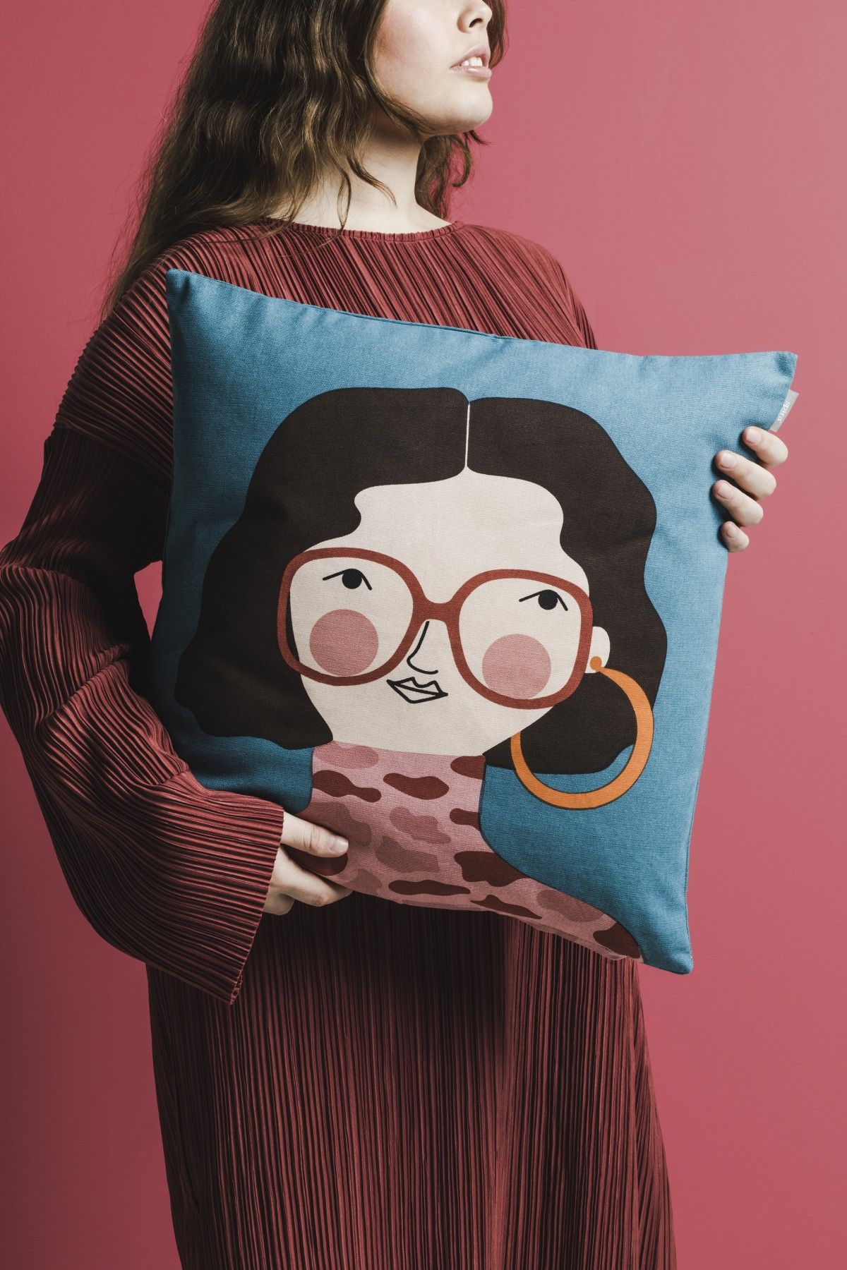 Hedda cushion