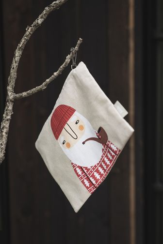 Jul-Ebbot Necessär