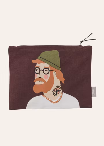 Aron Necessär