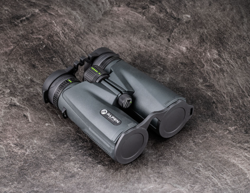 Alpen Black Tusk 10x42 ED
